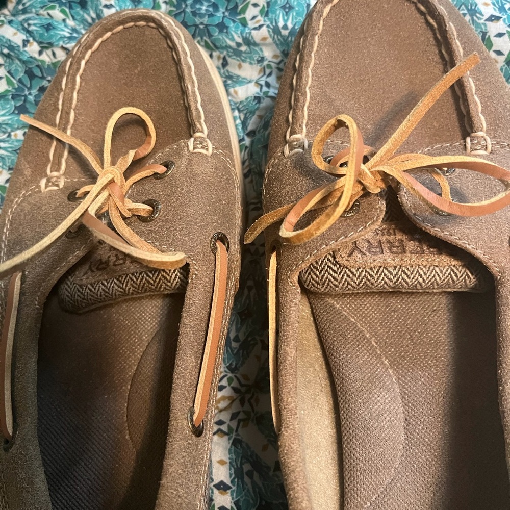 Women’s Sperry topsiders, size 11M